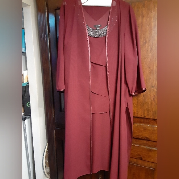 Three piece pantsuit - Picture 7 of 7